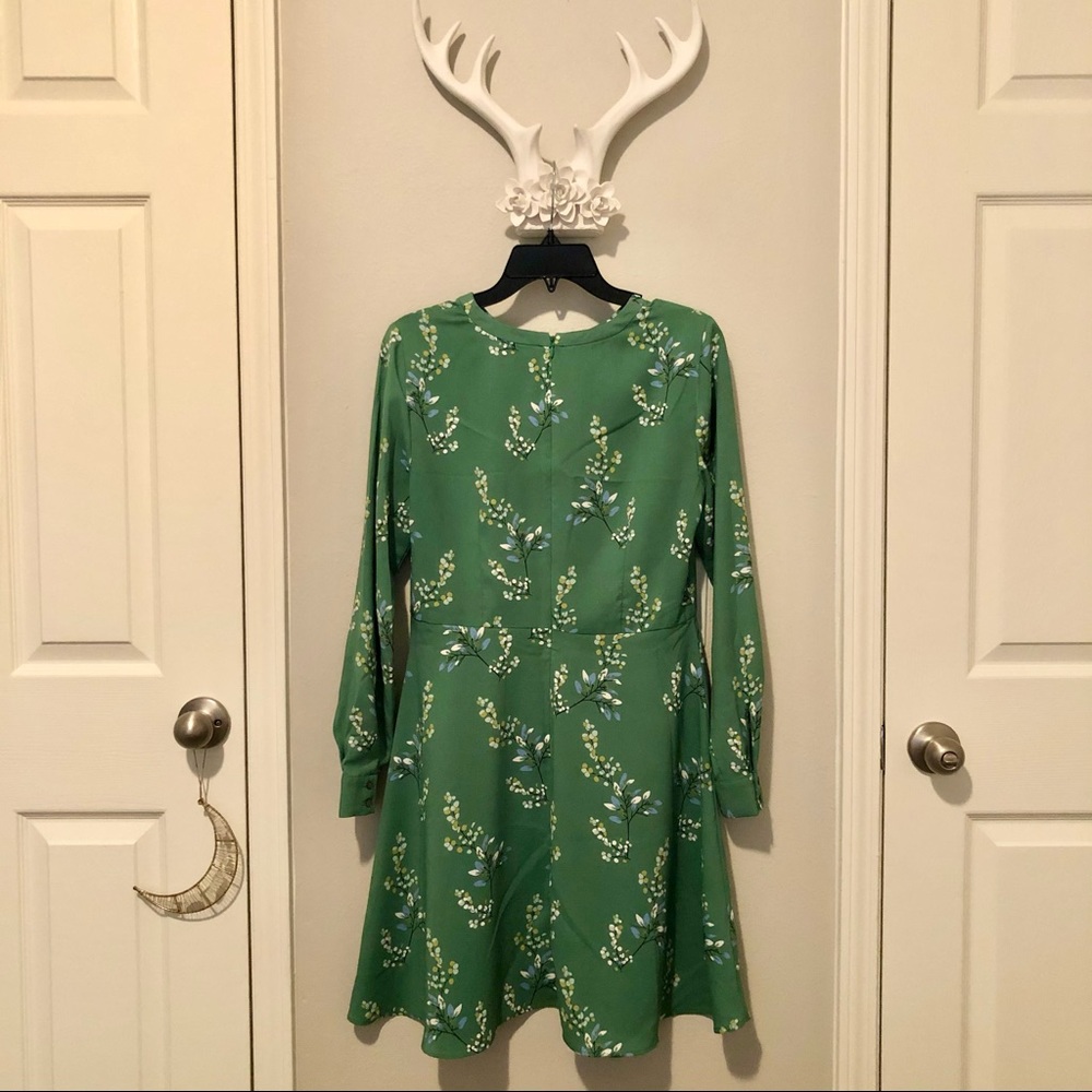 LOFT DRESS - worn twice!